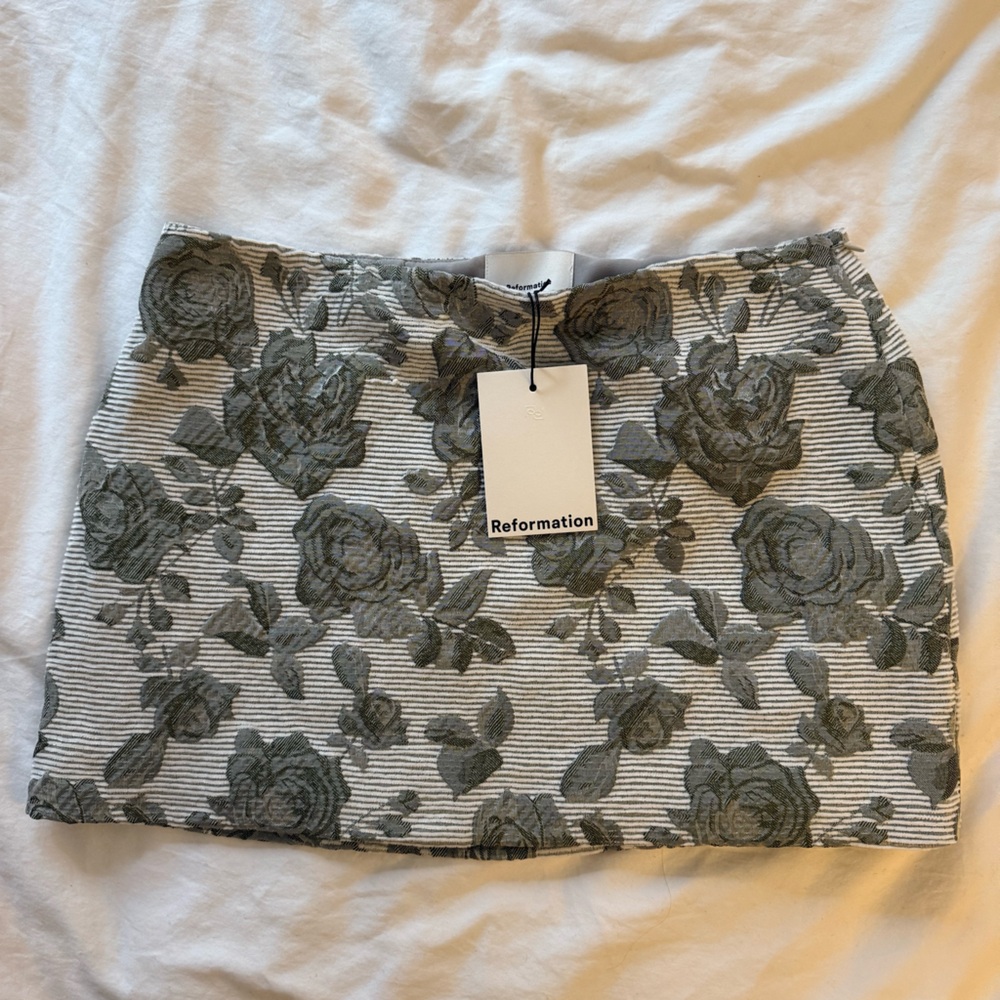 Reformation Gray Floral Skirt